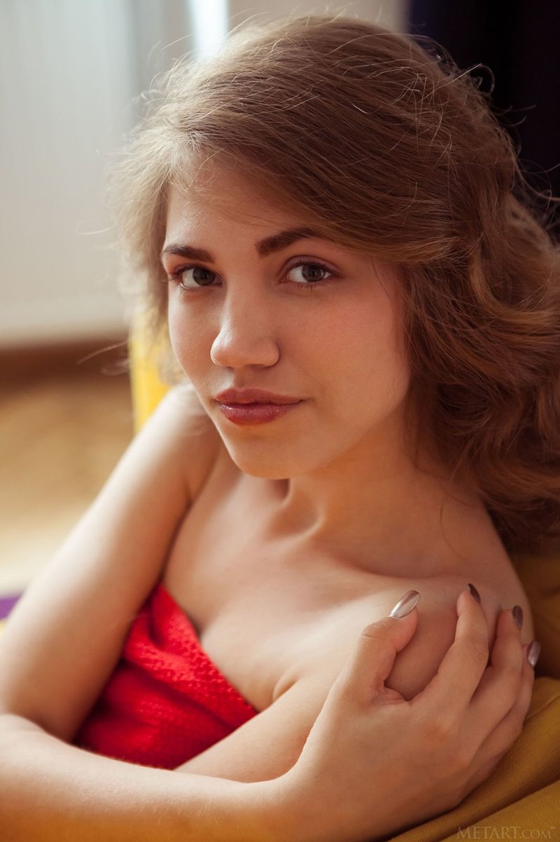 Иннака, 19 лет, 1 размер груди